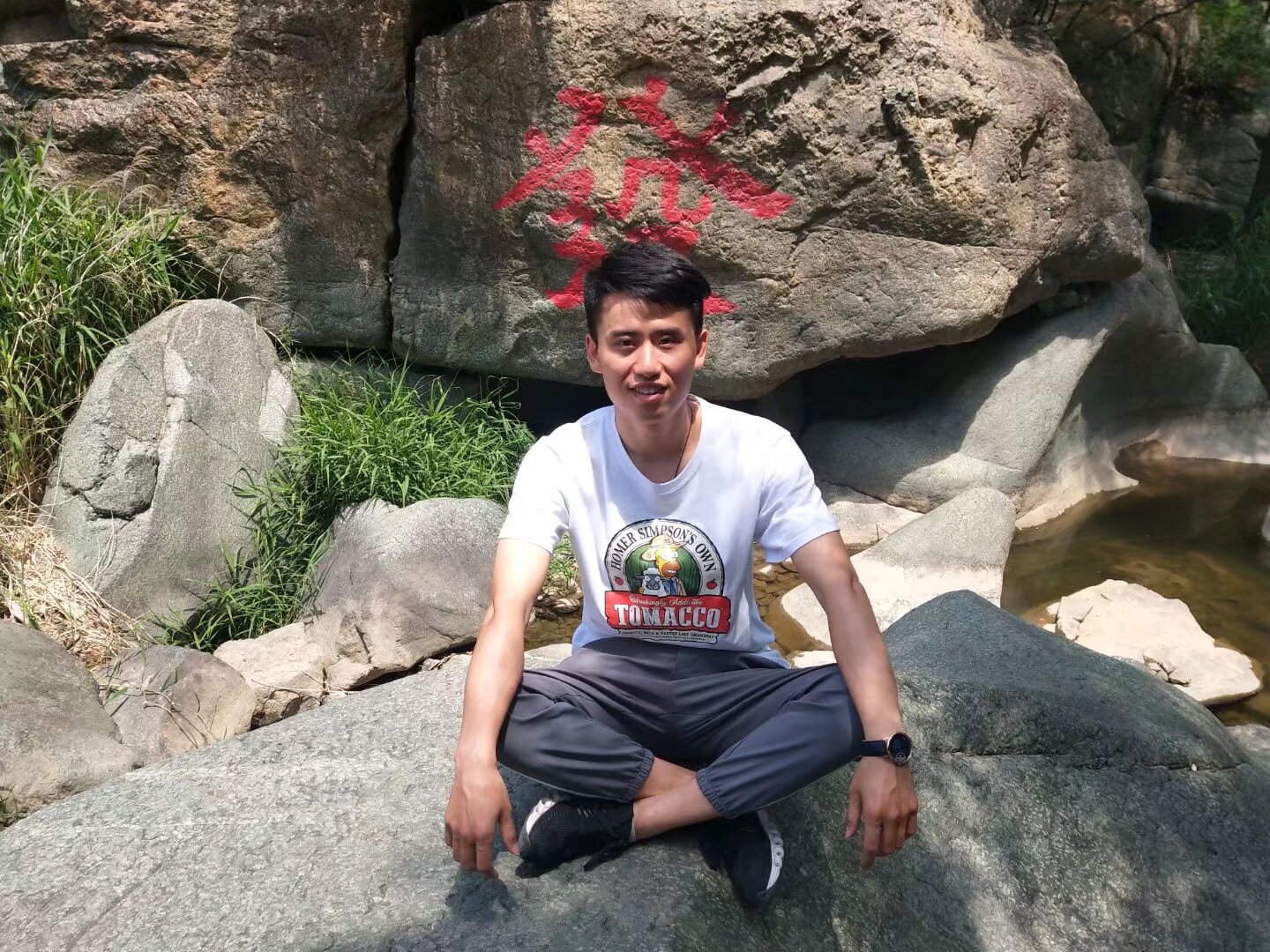 这小子真瘦